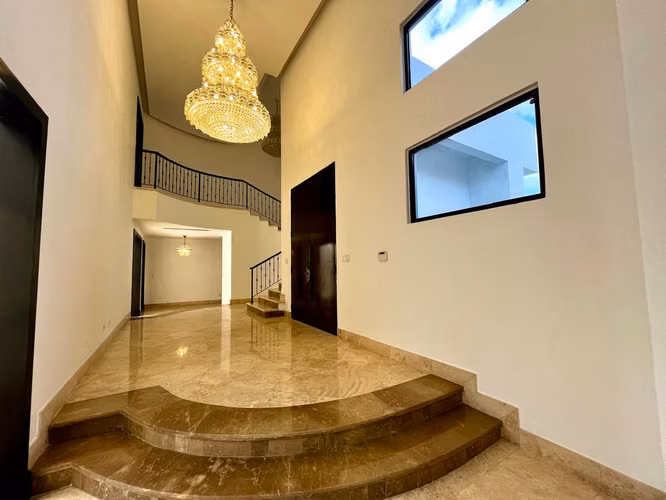 Exclusiva Mansión en Costa del Este | Elegancia, Amplitud y Diseño Atemporal