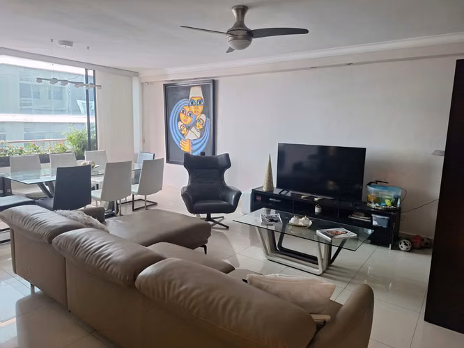 Se vende apartamento remodelado en Obarrio. A pocos metro de Calle 50.  - Imagen 6