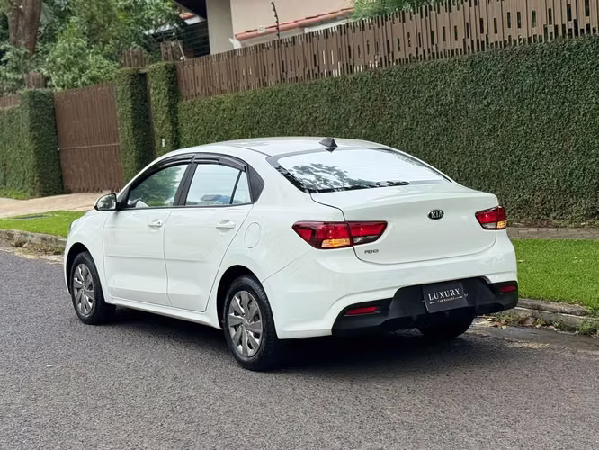 Kia Rio Año 2020, Automatico ~  VERSION SEMI FULL    - Imagen 15