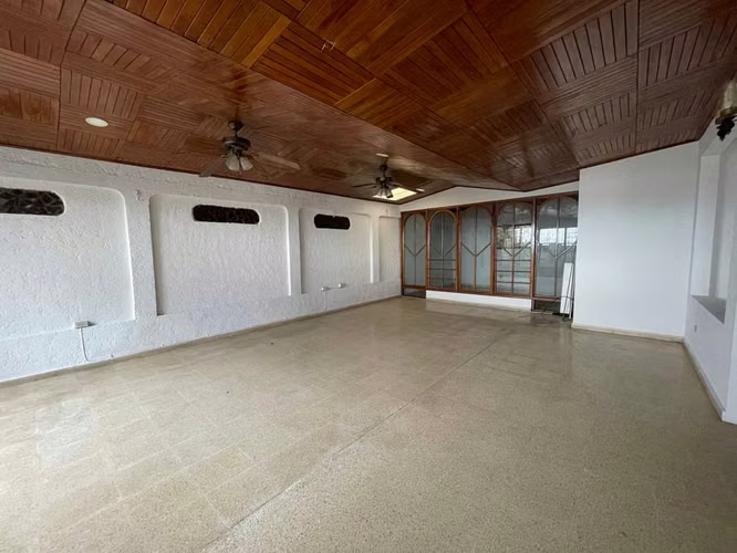 Casa en Venta – Colonia La Loma, Villa Lucre - DG