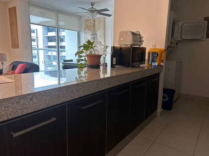 SE ALQUILA MIRO AMOBLADO $1,300 - Imagen 2