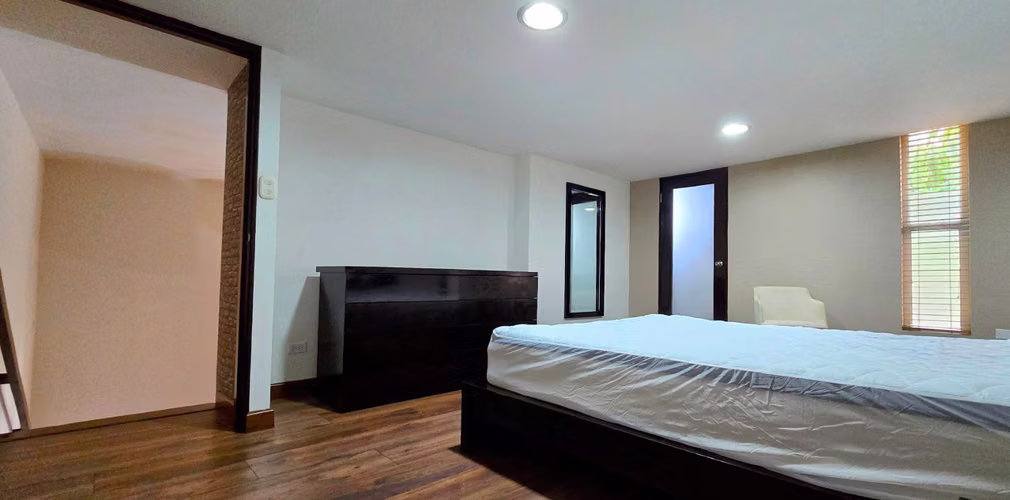 LOFT AMUEBLADO EN PRIMER PISO  | 150 m² DEN | DEPÓSITO | 2 PARKINS. EL CANGREJO - Imagen 18