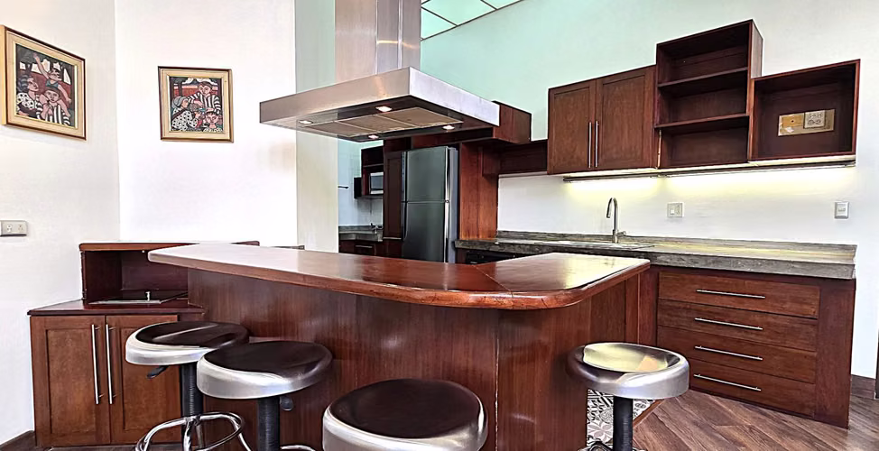LOFT AMUEBLADO EN PRIMER PISO  | 150 m² DEN | DEPÓSITO | 2 PARKINS. EL CANGREJO - Imagen 8