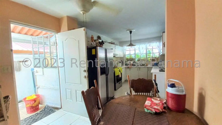 Casa duplex en venta en Brisas del Golf 27MAM1740