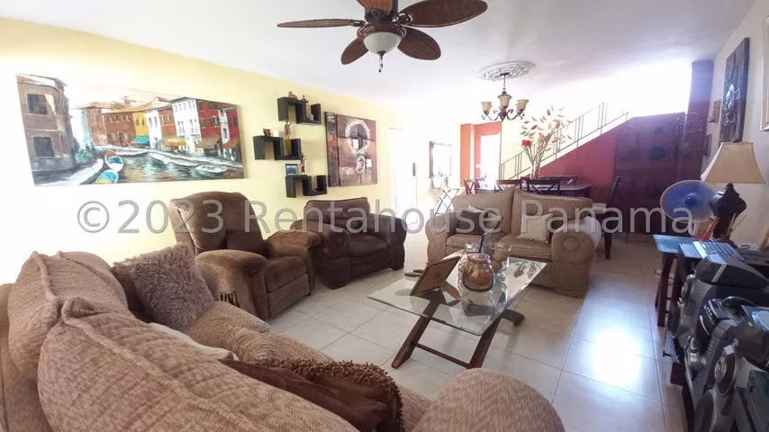 Casa duplex en venta en Brisas del Golf 27MAM1740