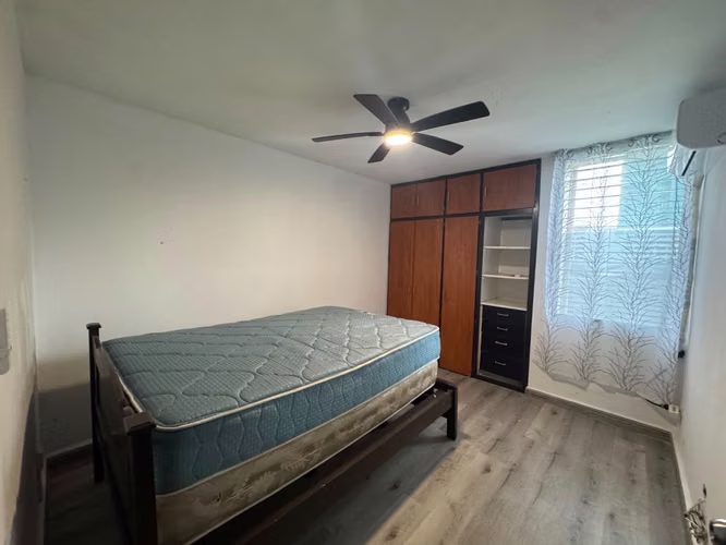 Encantador Apartamento PH Excelsior Plaza Calle 50 Bella Vista   Linea Blanca - Imagen 14