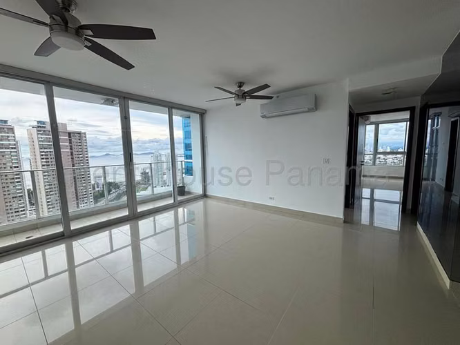 J2795GRR Sale of Apartment in East Coast