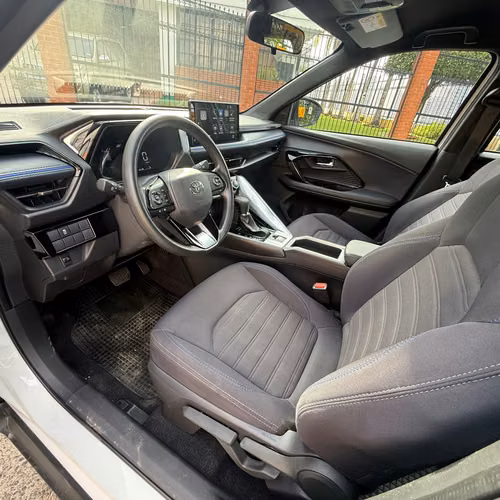 Vendo Toyota Yaris cross año 2025