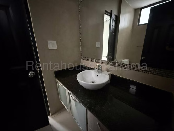 APARTAMENTO CON LINEA BLANCA EN LA AVENIDA BALBOA  - Imagen 20
