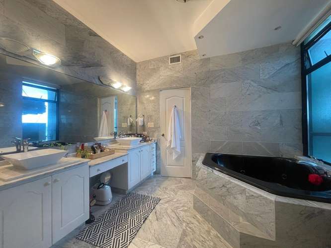 Alquiler de Apartmento PH Miramar Ave Balboa  - Imagen 2