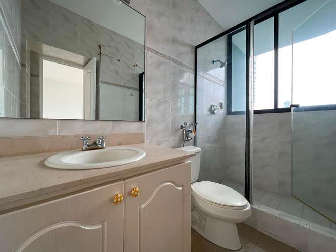 Alquiler de Apartmento PH Miramar Ave Balboa  - Imagen 3