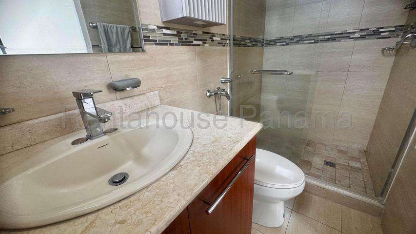 ALQUILER DE APARTAMENTO AMOBLADO EN SAN FRANCISCO I 2 RECAMARAS - Imagen 9