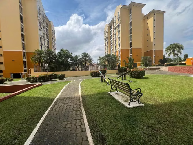 Venta de apartamento en el PH McGregor Hill Condado del Rey -C.J. - Imagen 7