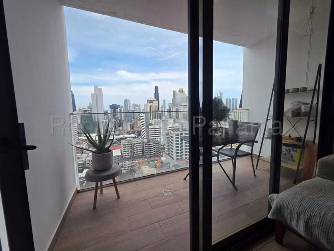 J2617GRR Aquiler de Apartamento en El Cangrejo 