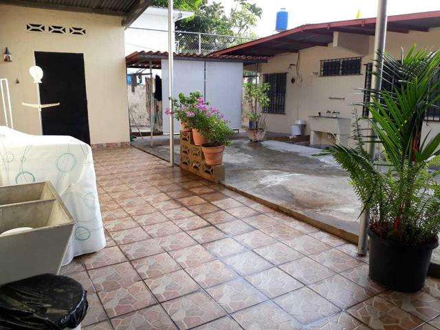 Venta de Casa en Betania, Calle Alfredo Canton Urb. Miraflores 27LGG1238 - Imagen 8