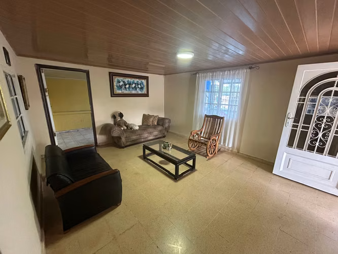 Vendo amplia casa en Arraiján, sector 8 - Imagen 4