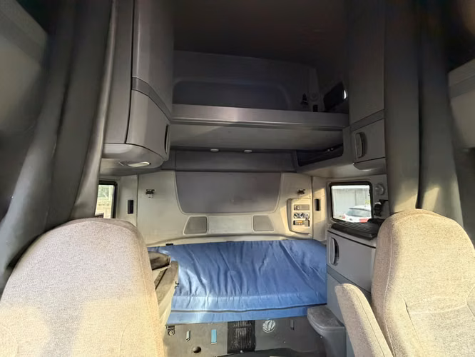 2018 INTERNATIONAL LT - Imagen 13