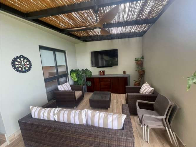Venta y Alquiler de Apartamento en P. H. Punta Caelo San Carlos - Imagen 16