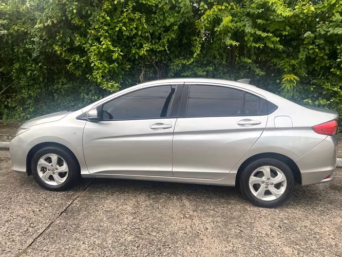     Honda City 2017 Automático – Precio Especial por Venta - Imagen 3