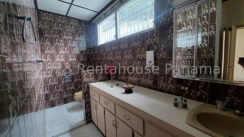 Venta de Amplia Casa en Altos de Golf, Calle Narciso Garay 26LGG4005 - Imagen 15