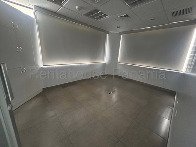 Alquiler de Local Comercial en Obarrio 26PPM6603