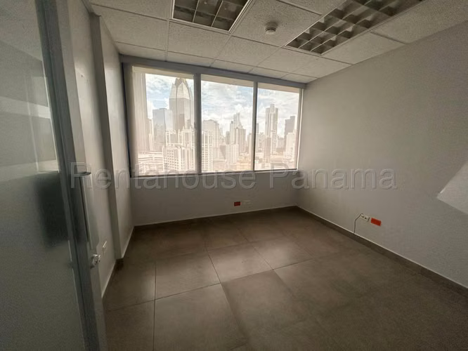 Alquiler de Local Comercial en Obarrio 26PPM6603