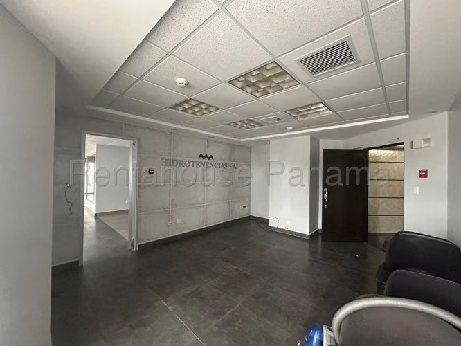 Alquiler de Local Comercial en Obarrio 26PPM6603