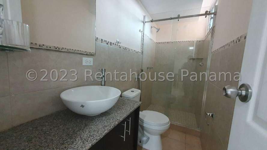 SE VENDE APARTAMENTO EN CARRASQUILLA YDU - Imagen 13