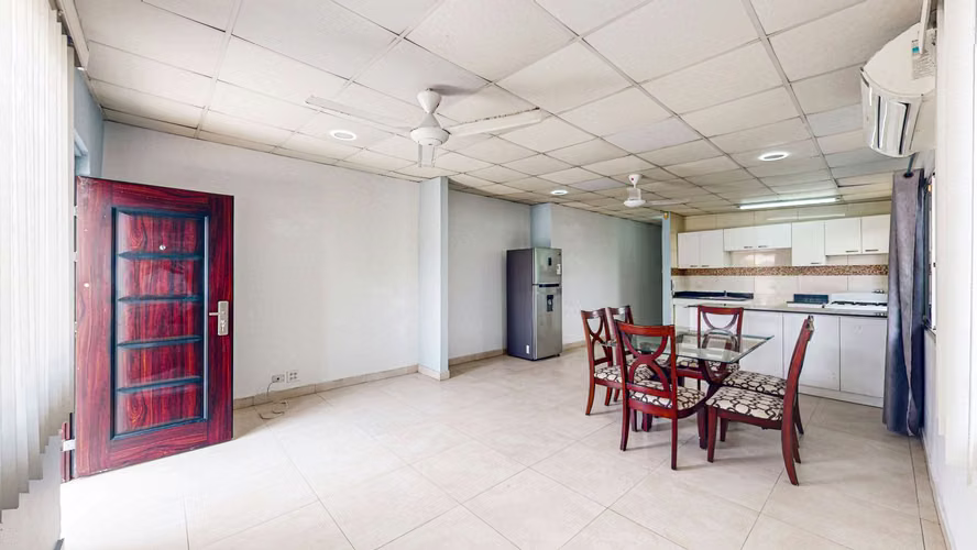 Venta de espaciosa casa con terreno y anexo - Camino Real De Betania - Imagen 19