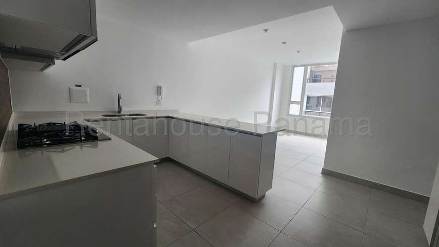 Apartamento en Venta con el mejor Confort y Amenidades Modernas en El Cangrejo 27*2780Mflk - Imagen 4