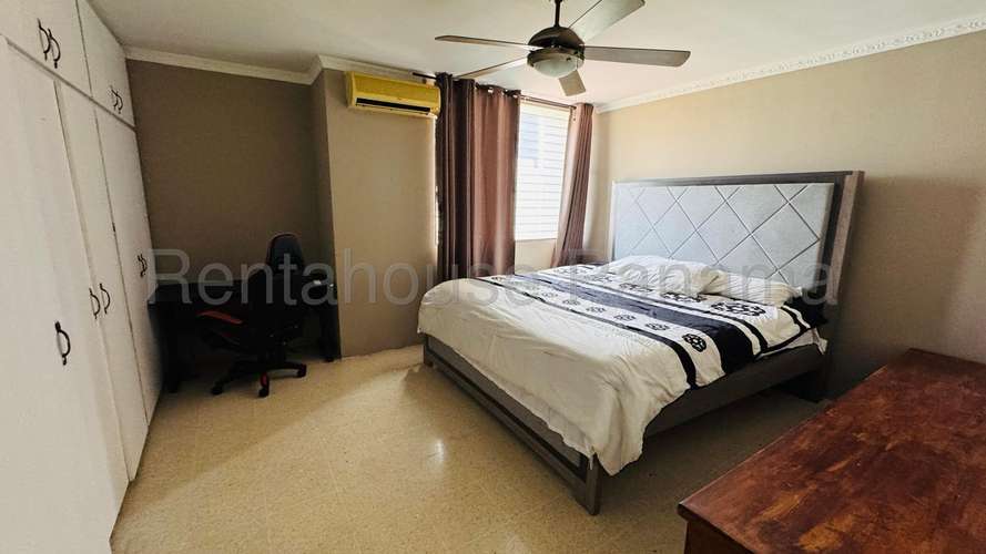Amplio Apartamento en Venta en Marbella 27*2103Mfk - Imagen 12