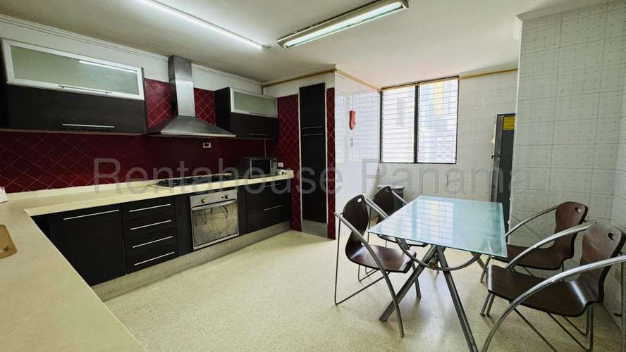 Amplio Apartamento en Venta en Marbella 27*2103Mfk - Imagen 7