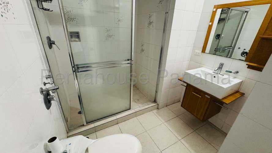 Amplio Apartamento en Venta en Marbella 27*2103Mfk - Imagen 13