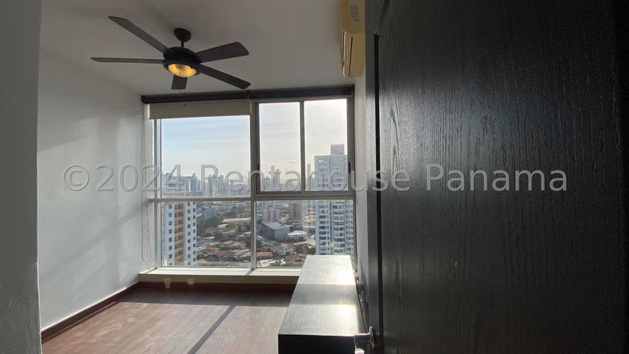Venta de Elegante y Comodo Apartamento en San Francisco 27*2619Mfk