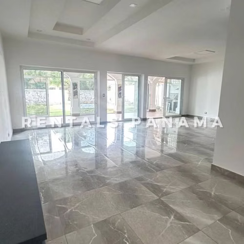 Venta Casa de Esquina en Costa Sur PH Sunset Coast - Imagen 2