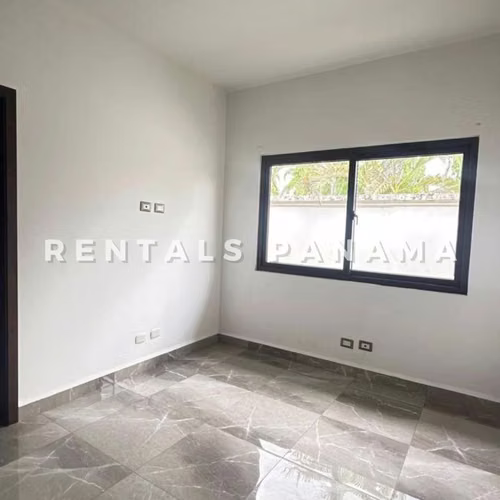 Venta Casa de Esquina en Costa Sur PH Sunset Coast - Imagen 11