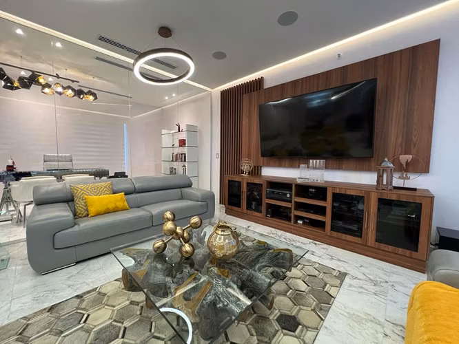 VENTA DE PENTHOUSE EN COSTA DEL ESTE (PRIMERA LINEA FRENTE AL MAR)
