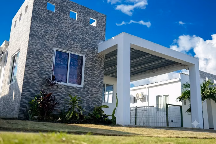Venta de Casa a 5 minutos de Coronado