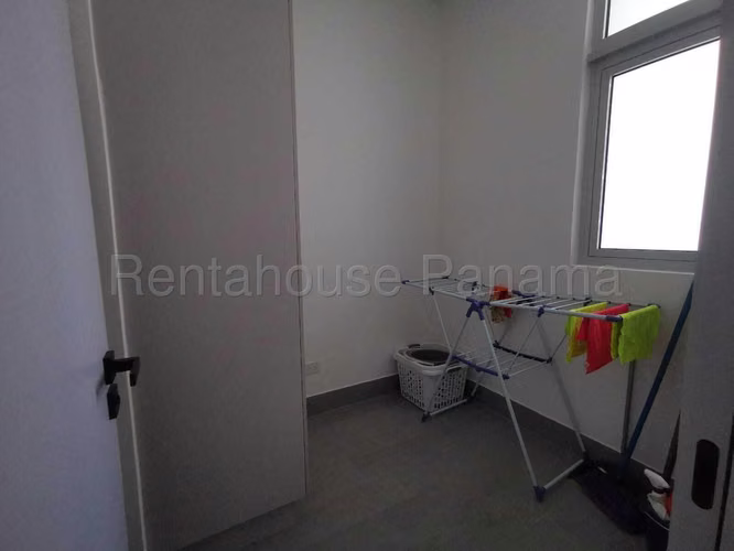 Alquiler penthouse parcialmente amoblado en PH Ivy Tower, Santa María | gVIK-27-2288 - Imagen 11