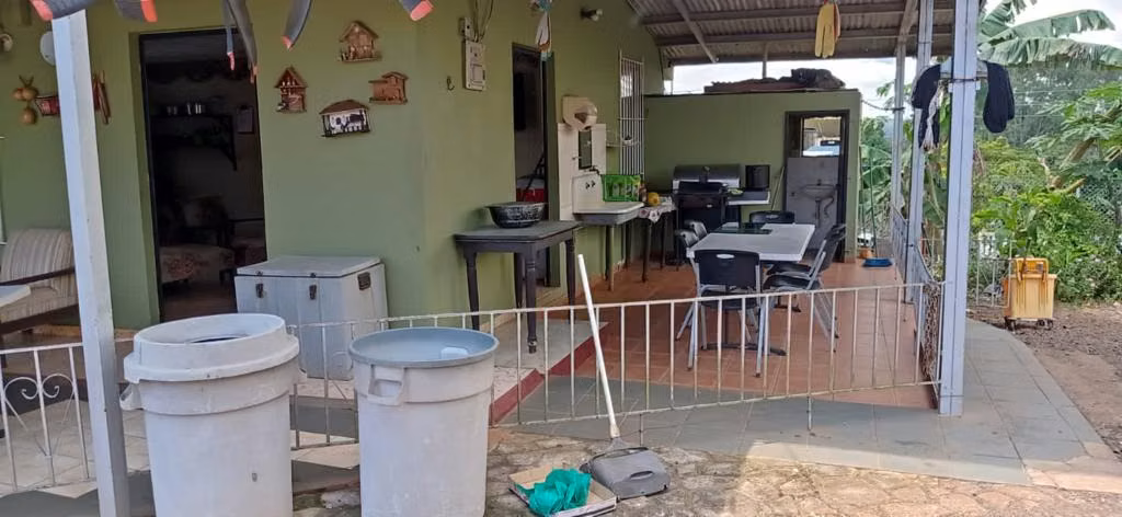 VENTA DE RESIDENCIA CON PISCINA Y 4041 MTS2 DE TERRENO EN LA CHORRERA - Imagen 8