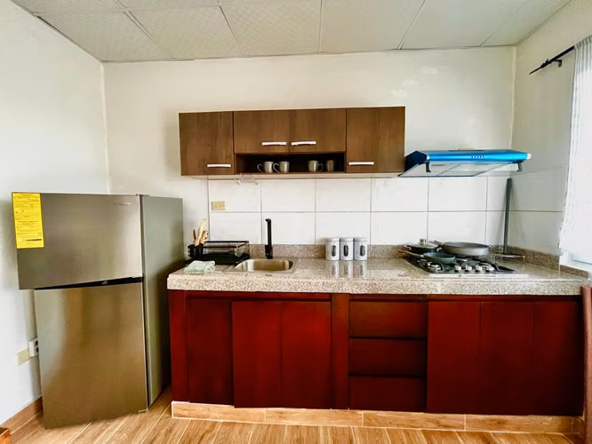 Se alquila apartamento a estrenar amoblado alto Boquete 700 - Imagen 9