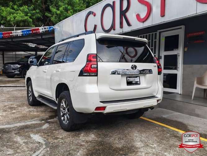 Toyota Land Cruiser Prado VX 2018 Automática CL6186 - Imagen 6