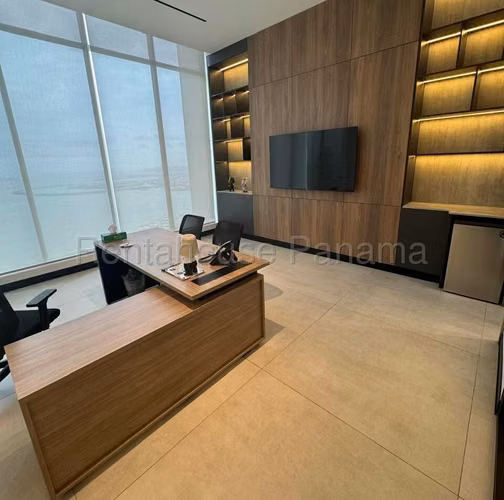 Venta de Edificio en Avenida Balboa Bicsa EC - Imagen 2