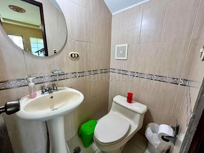 Venta de Casa en Costa Sur Villa Valencia KF - Imagen 9