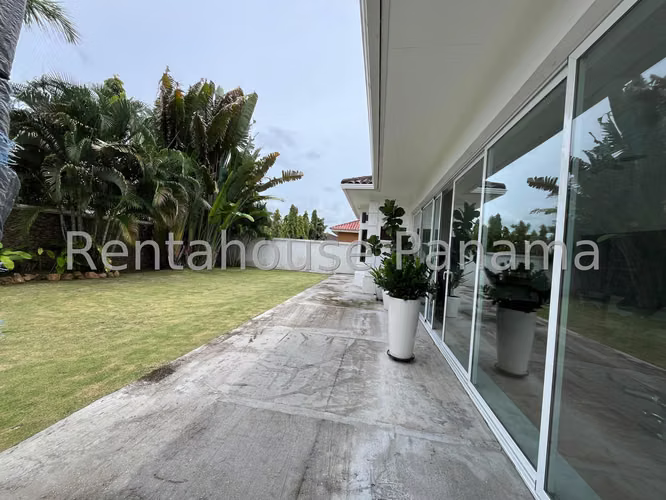 Venta de Casa en Costa Sur Sunset Coast KF