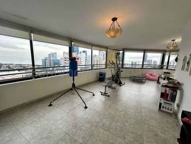 Venta de Apartamento en San Francisco Ph Vista Obarrio KF - Imagen 8