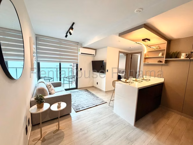Alquiler de Apartamento en Ph Alexa Bellavista SN
