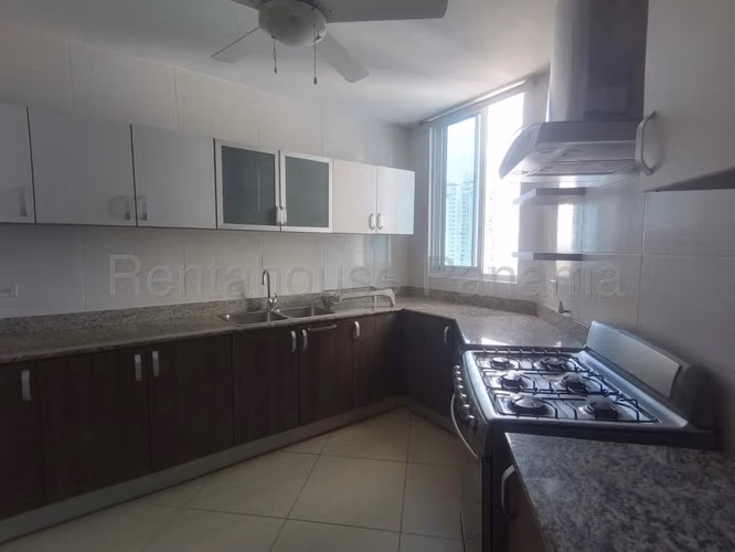 Venta apartamento en PH Country Club, Costa del Este - vista al mar | uVIK-27-1493 - Imagen 3