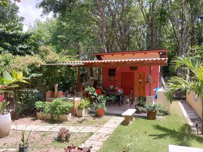 Venta de Hermosa Casa camino al Valle 