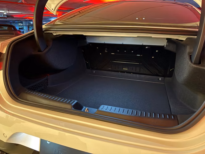 MERCEDES-BENZ CLA 300 L 2027